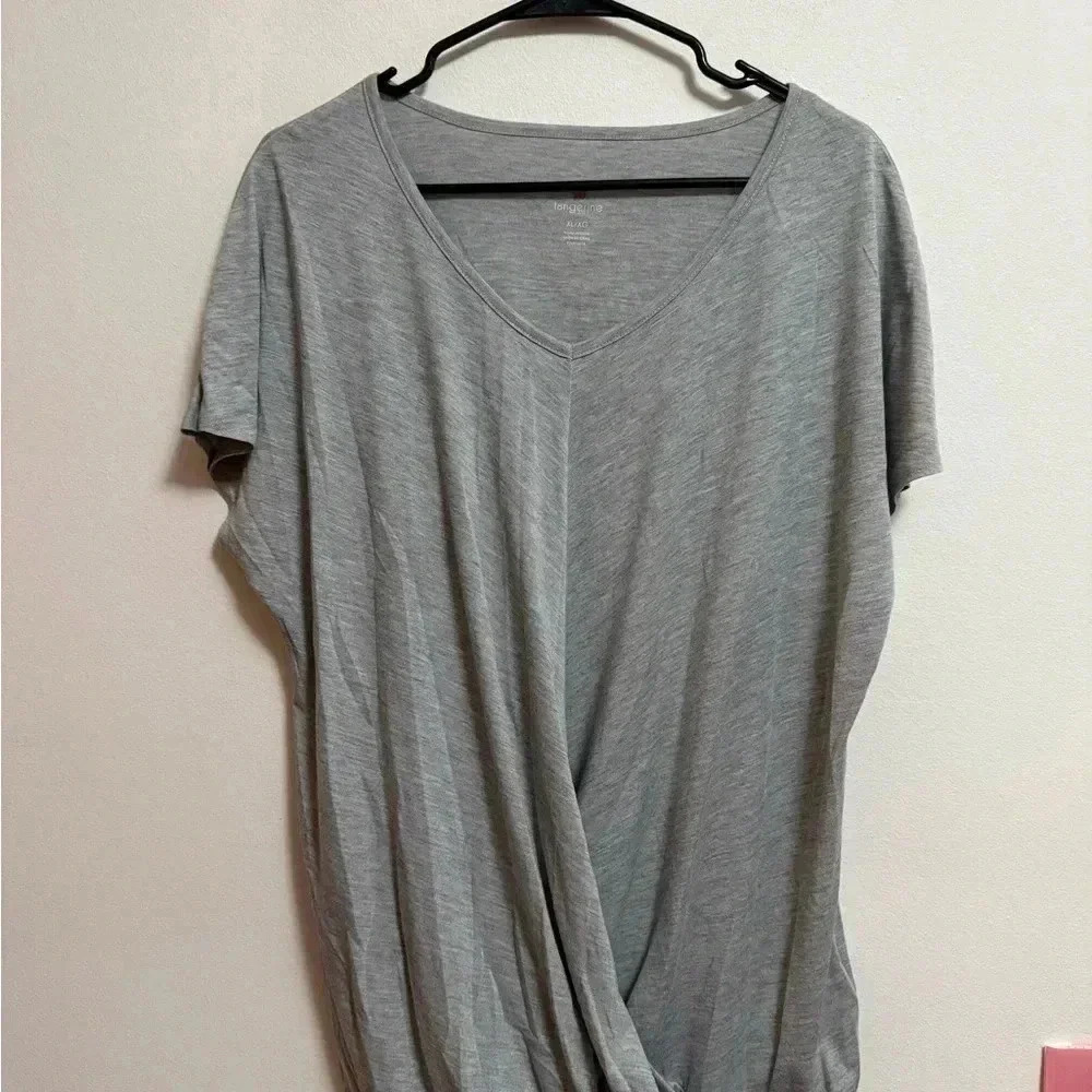 Women's Grey V-Neck‎ Top